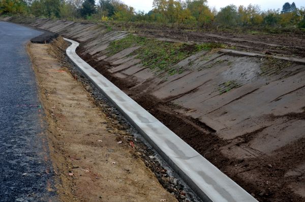 Cost of Slope Drainage Installation in Fenton